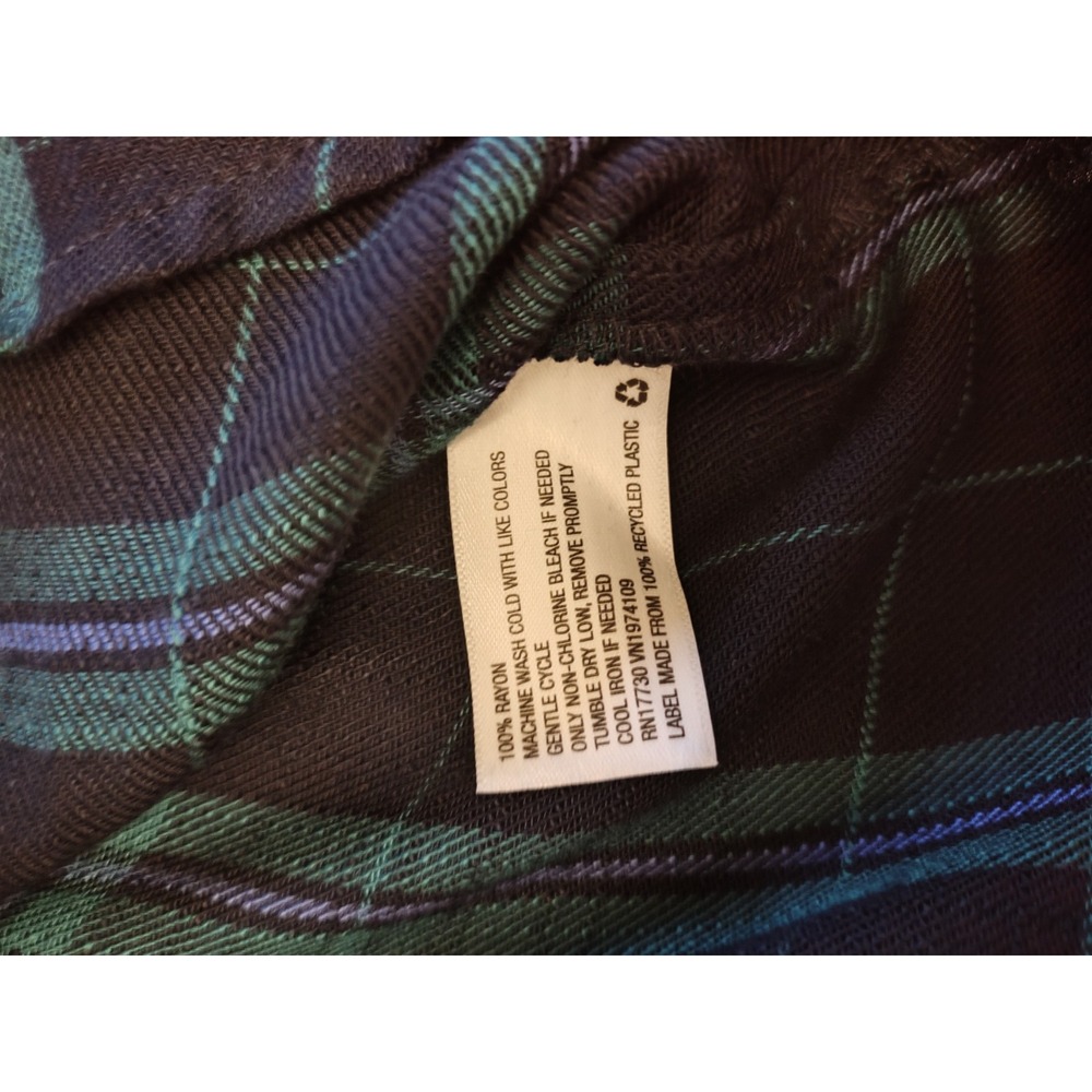 Wild Fable Plaid Button Up Shirt Women L Black Green Rayon Dark Academia - Picture 4 of 5